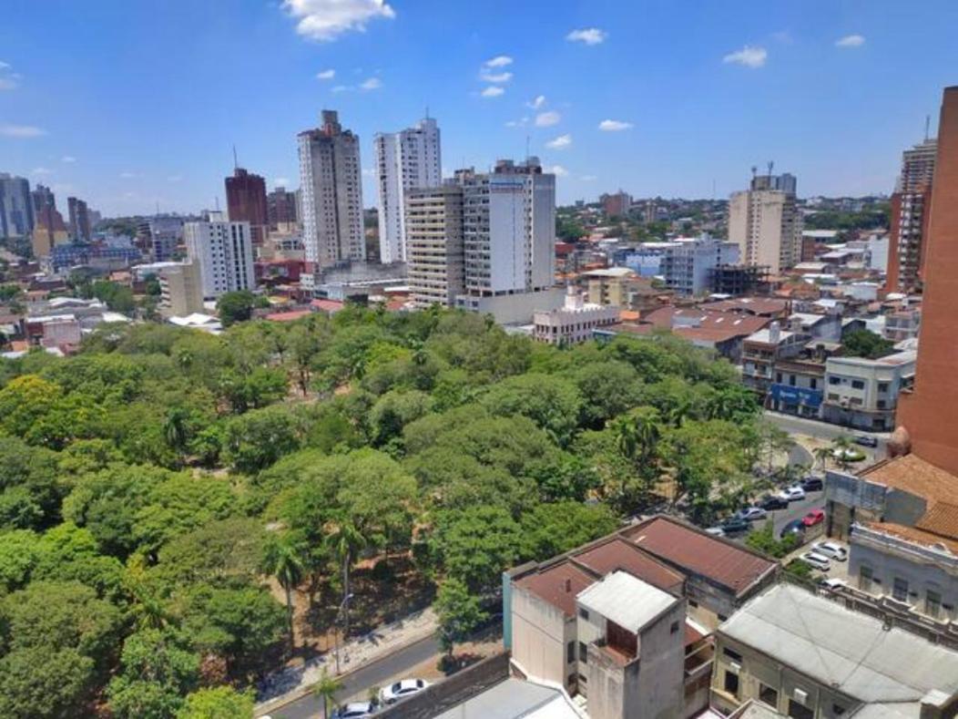 Amplio Depto De 2 Dormitorios, Zona Plaza Uruguaya Asunción Exterior photo